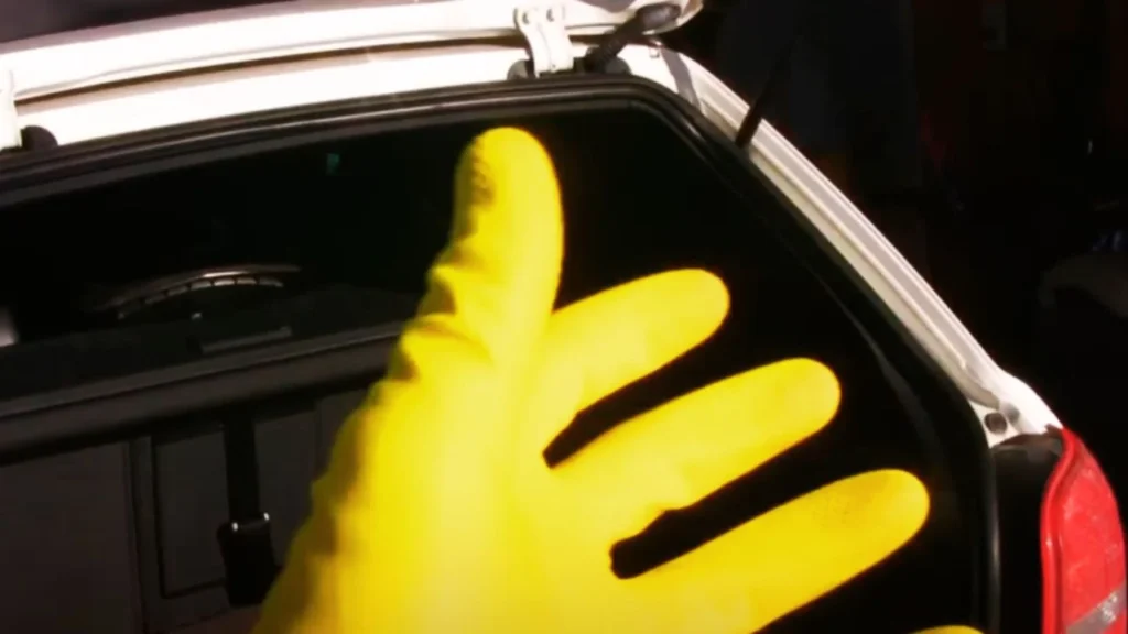 Rubber Gloves for a Quick Clean